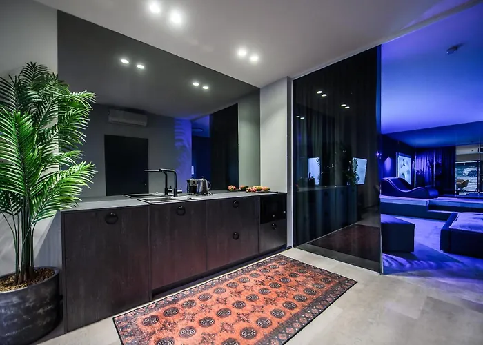 Jacuzzi Cinema Wabi Sabi 3 カウナス